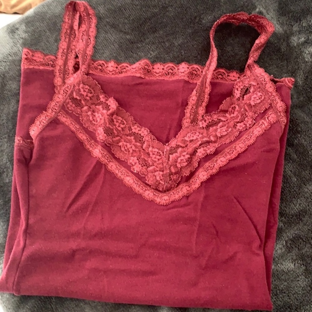 3 for 10!!!  Hollister/American Eagle/Altrd State.